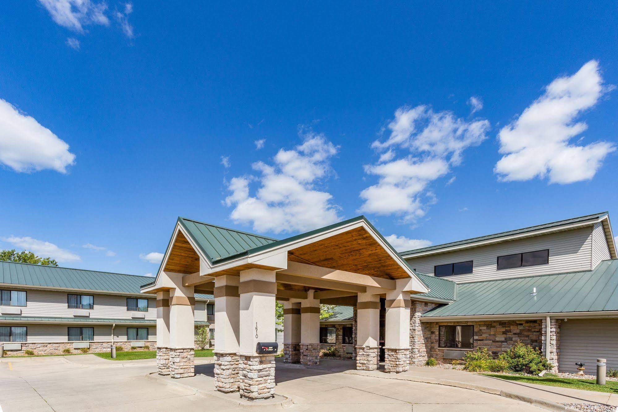 AmericInn by Wyndham Ankeny/Des Moines Exterior foto